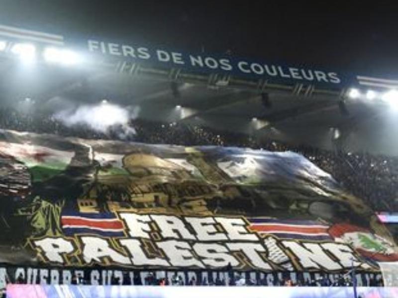 Aficionados del PSG a favor de Palestina